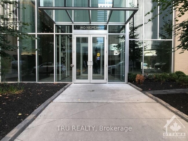Photo - 40 Nepean St Unité 1404