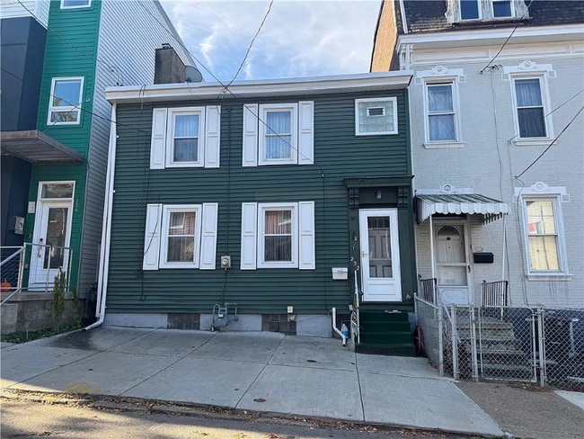 Photo - 233 38th St Unit 233 38th