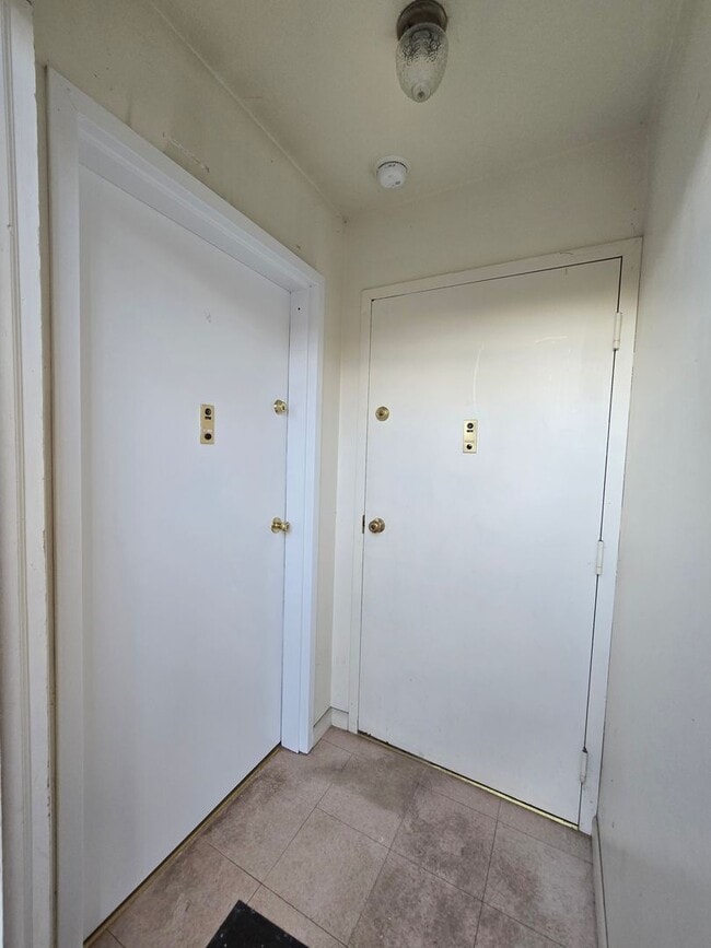 Photo - Updated, spacious 1st fl 1-bedroom/1-bathroom condominium with most utilities included & lots of ...