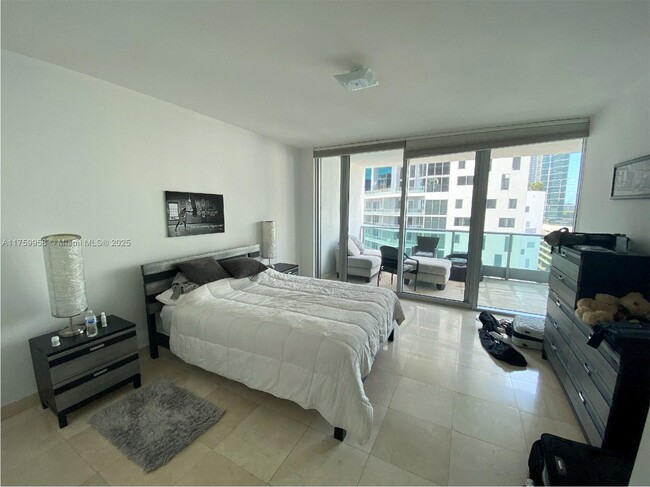 Photo - 1331 Brickell Bay Dr Condo Unit 1104