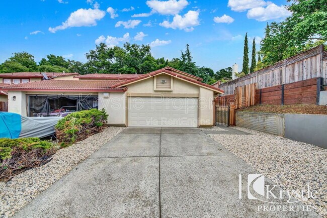 Photo - 407 Jordan St