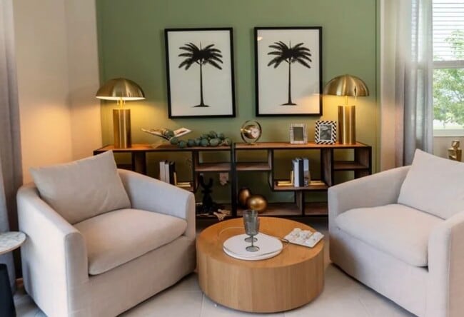 Flex room - 2865 Pierr St