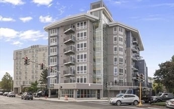 Building Photo - 262 Monsignor O'Brien Highway Rental