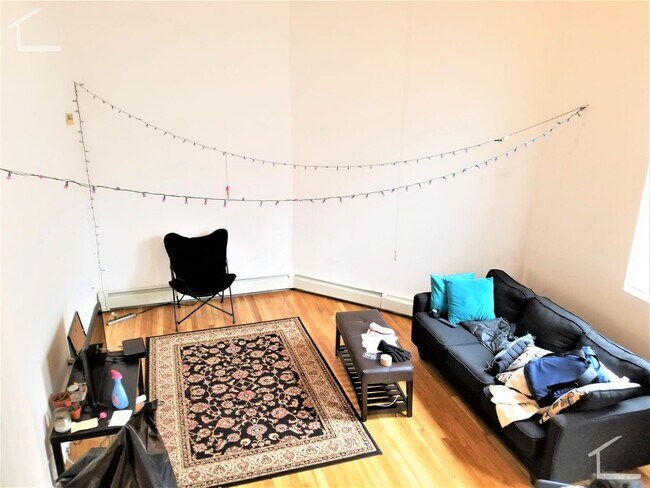 Photo - No Brokers Fee, South End Location. New Kitchen, Laundry, Heat, Hot Water Included.