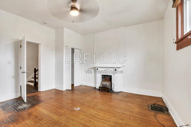 Photo - 1371 Olive St