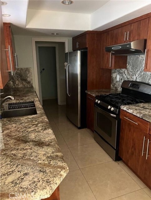 Photo - 741 Claraday St