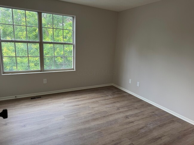 Photo - 5122 Singleton Dr Unit 36C