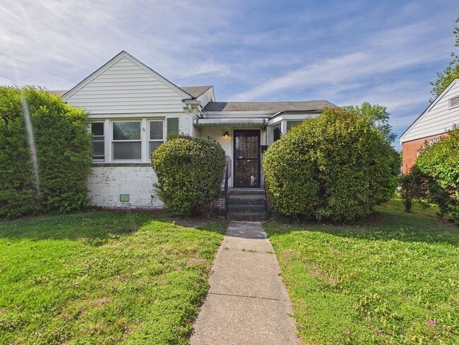 Building Photo - 3600 Pilots Ln