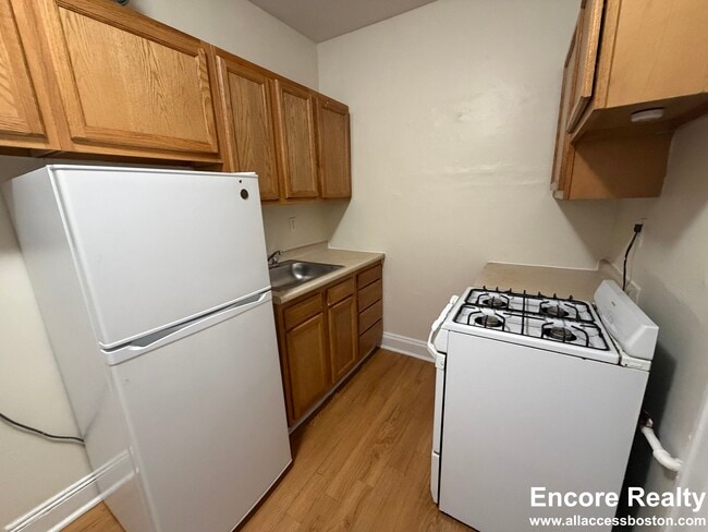 Photo - 120 Brainerd Rd Unit 109-2