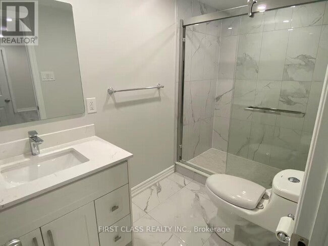 Photo - 9 Upton Crescent