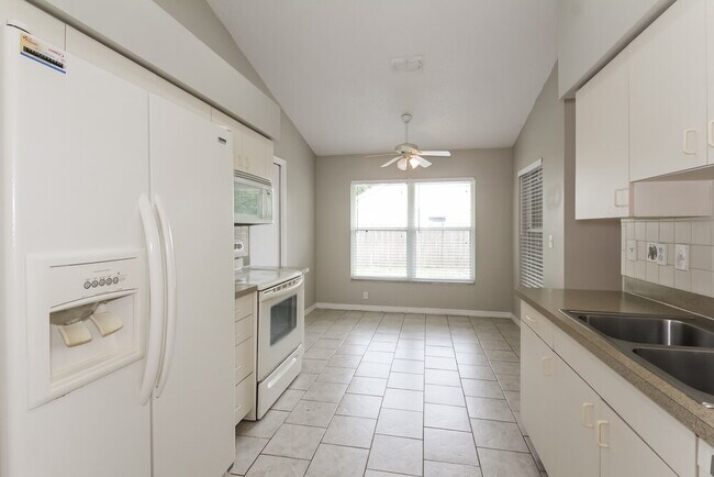 Photo - 4902 9th Ave E