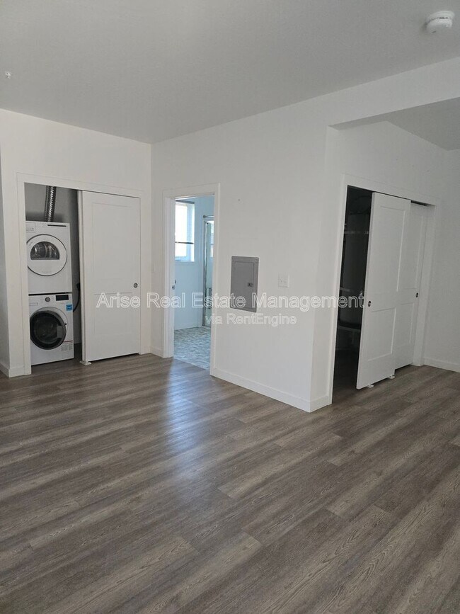 Photo - 1510 SW Juniper Ave