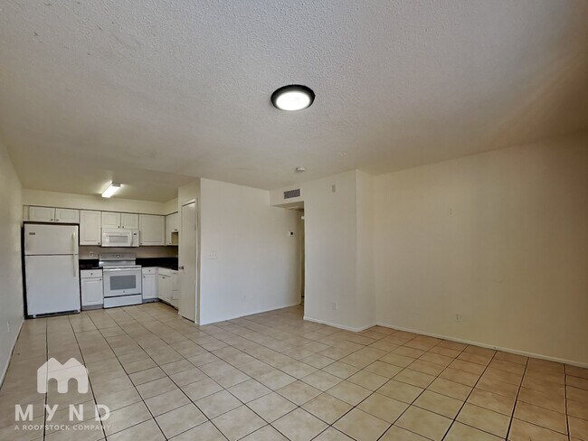 Photo - 2708 E Tierra Buena Ln Unit 1