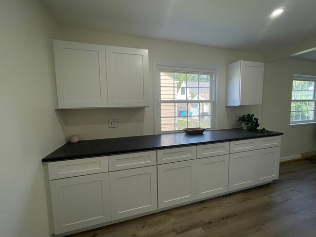 Photo - 334 Chase Rd