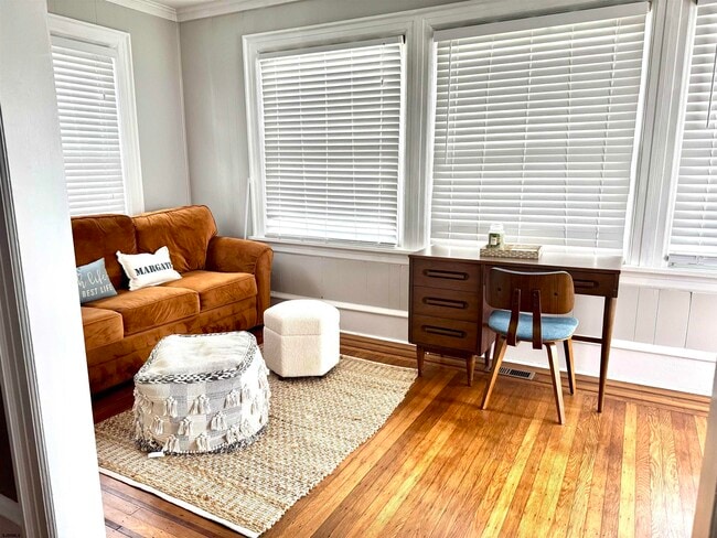 Photo - 108 N Jasper Ave