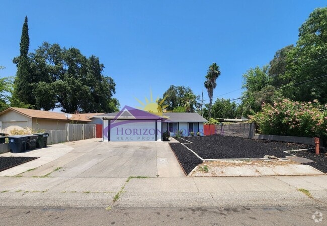 Building Photo - Open 4 Bed 2 Bath 1,660 Sq. Ft. in Citrus ... Rental