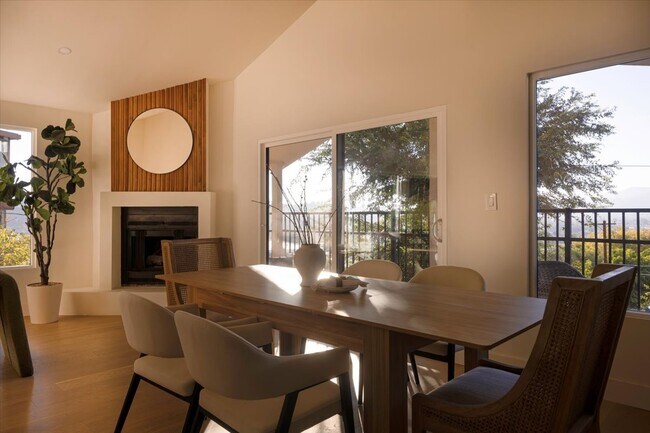 Photo - 1930 Kemper St