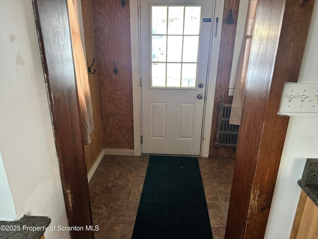 Photo - 1108 N Abington Rd