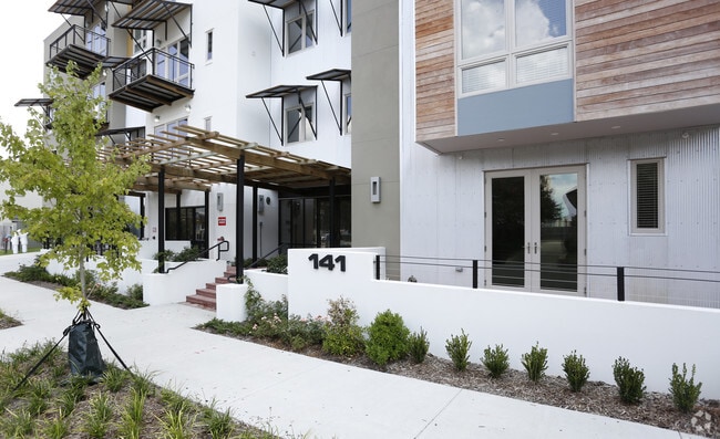 141 Napoleon Street