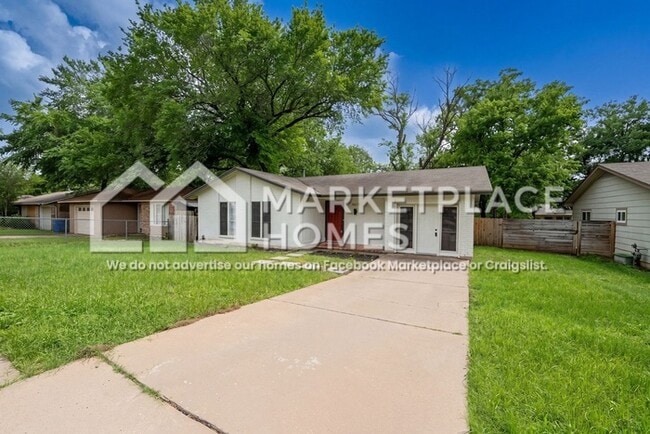Photo - 4605 Brassiewood Dr