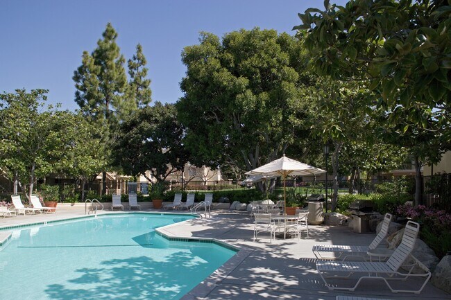 Parkwood Apartment Homes