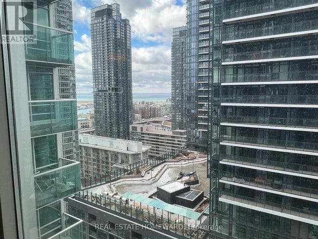 Photo - 81 Navy Wharf Ct Unité 2609