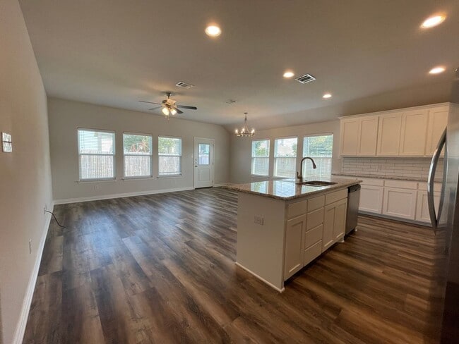 Photo - COMING SOON - 3 BEDROOM 2 BATH DUPLEX IN CLEBURNE