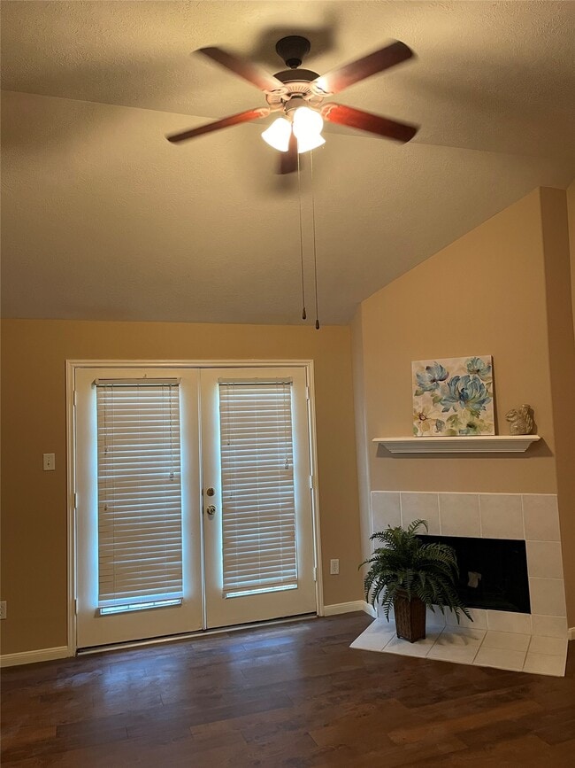 Photo - 14223 Bishop Bend Ln