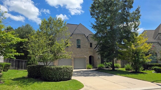 142 Mayfield Dr