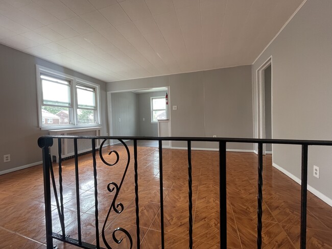 Photo - 735 Audrey Dr Unit 2