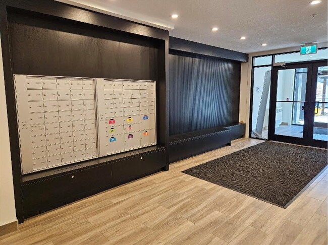 Photo - Come enjoy the quality, charm and elegance that define this Seton residence. Unit 2411