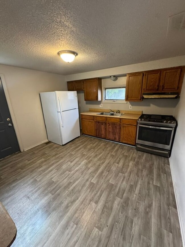 Photo - 1024 Colerick St