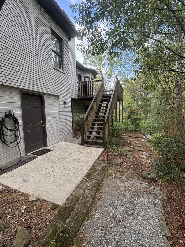 Photo - Spacious 3 Bed 2 Bath Home In Homewood With Large Basement
