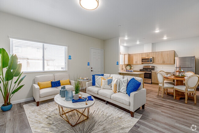 2BR, 2.5 BA - 1,207SF - The Courtyard