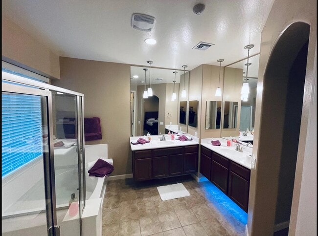 Photo - 9333 W Oregon Ave