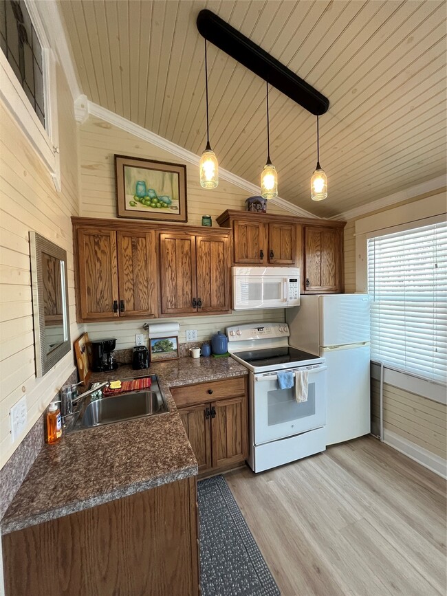 Photo - 1820 Avenue O 1/2 Unit 6