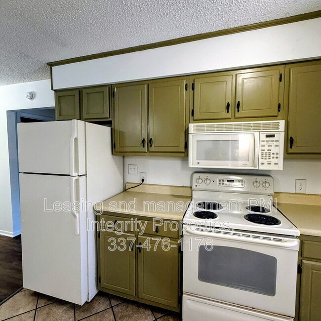 Photo - 7324 Menlo Dr Unit Apt 4