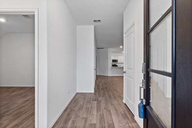 Photo - 7570 Angels Lndg Ln