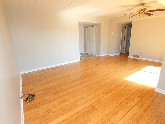 Edmond Square 2-Bedroom Living Room - EDMOND SQUARE