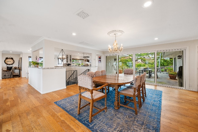 Photo - 5662 Ladybird Ln