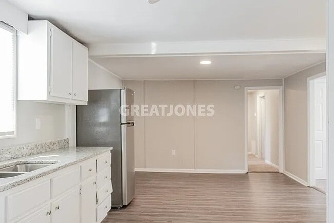 Photo - 128 Alton Rd