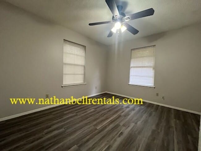 Photo - Single-Family Home: 2 bed, 1 bath