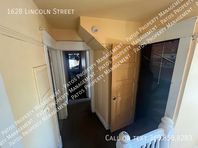 Photo - 1628 Lincoln St