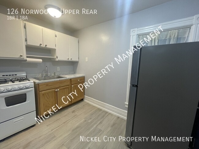 Photo - 126 Norwood Ave Unit Upper Rear