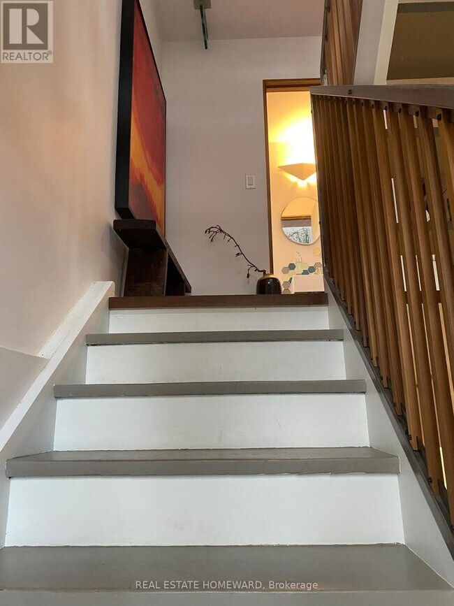 Photo - 302 Rhodes Ave