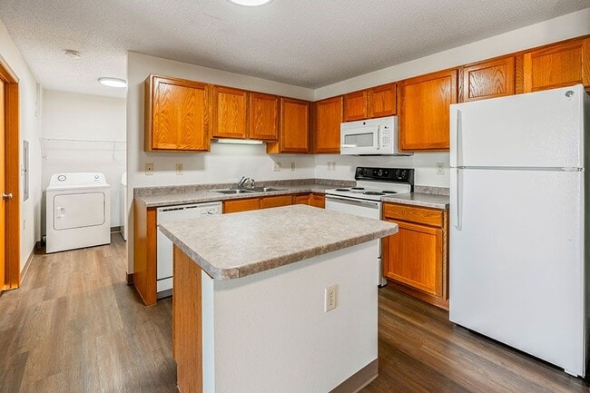 Photo - THE HIGHLANDS