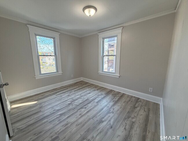 Photo - 709 Capitol Ave Unit 2nd Fl.