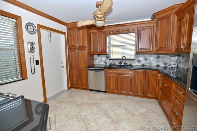 Building Photo - 109 Wettaw Ln Unit 101