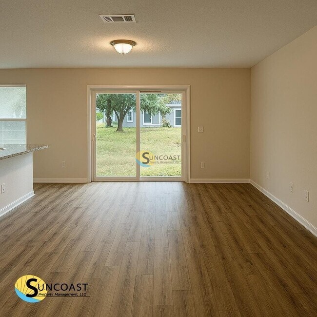 Photo - 7847 Mariner St