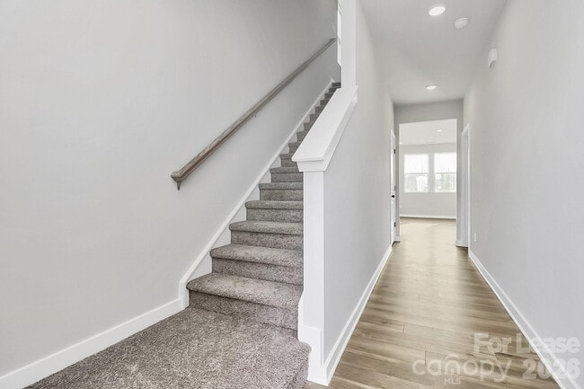 Photo - 529 Mountain Vw Dr